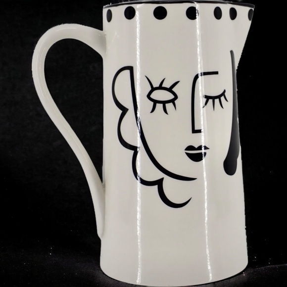 Pablo Picasso Ladies Face White & Black Ceramic Table Pitcher Mint Condition 9" - Picture 13 of 15
